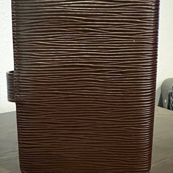 Louis Vuitton Epi Leather Agenda PM / Passport Cover Brown Made in Spain - Picture 2 of 6